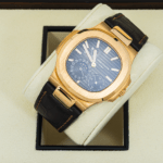 Patek Philippe Nautilus 5712R-001 Moon Phases Rose Gold (2017 to 2020) - Image 5