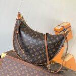 LV Loop Hobo - Image 4