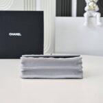 CHANEL Chain Clutch - Image 5