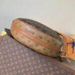 LV Loop Hobo - Image 5