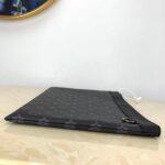 LV Discovery Pochette - Image 5
