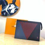 LV Pochette Voyage MM - Image 7