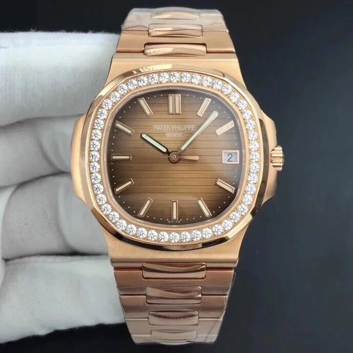 289b99c6a469ad321f3b1099a944b15e.webp Patek Philippe Nautilus 5711/1R-001??Special Edition?? - Image 1