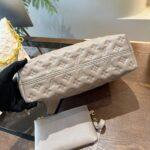 LV Coussin Hobo MM - Image 5