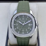 5267/200A-011-Patek Philippe AQUANAUT - Image 2
